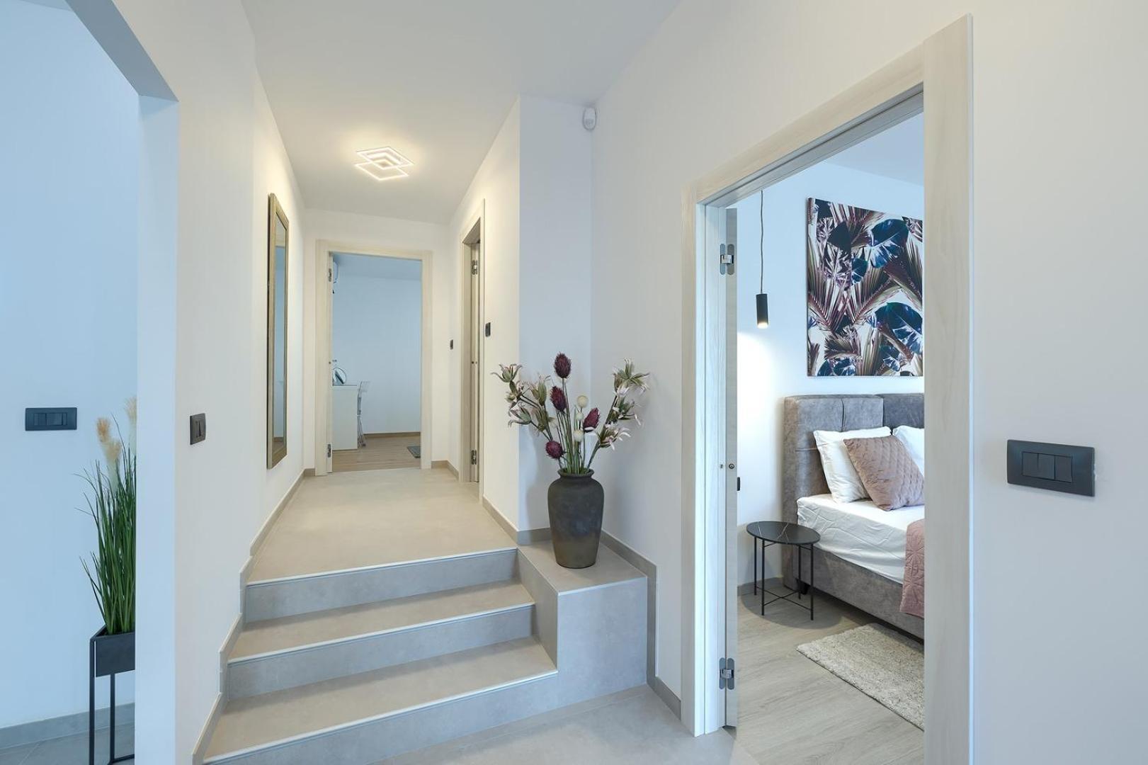 Vila Meri With Private Pool And Sea View Pula